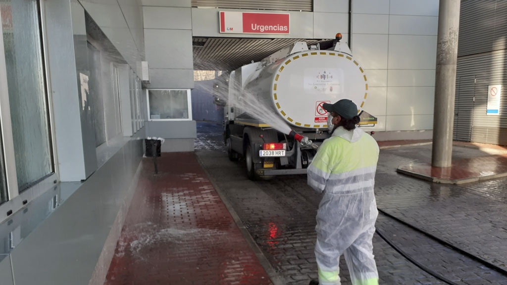 Limpieza y desinfección de Hospital Escorial y C.S. San Carlos