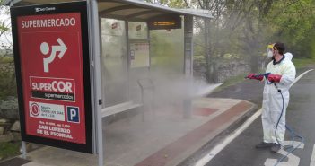 Limpieza y desinfección de la Carretera de Guadarrama