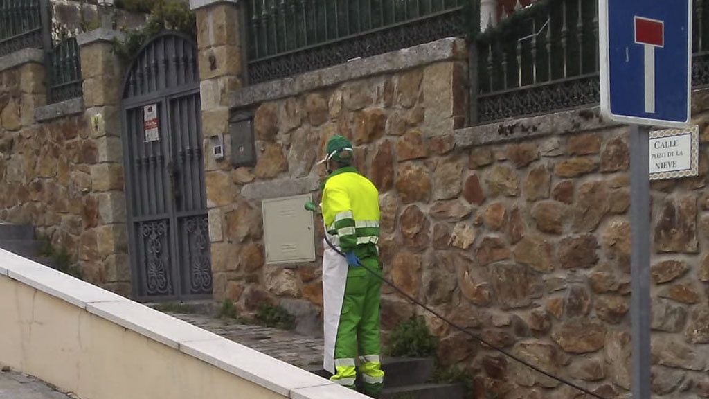 Limpieza y desinfección calles de Las Casillas