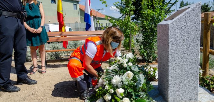 Homenaje a los afectados por el COVID