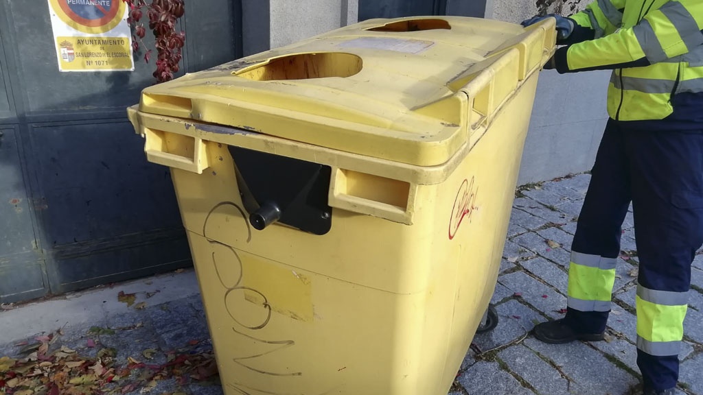 Limpieza y desinfección de Contenedores e Iglús