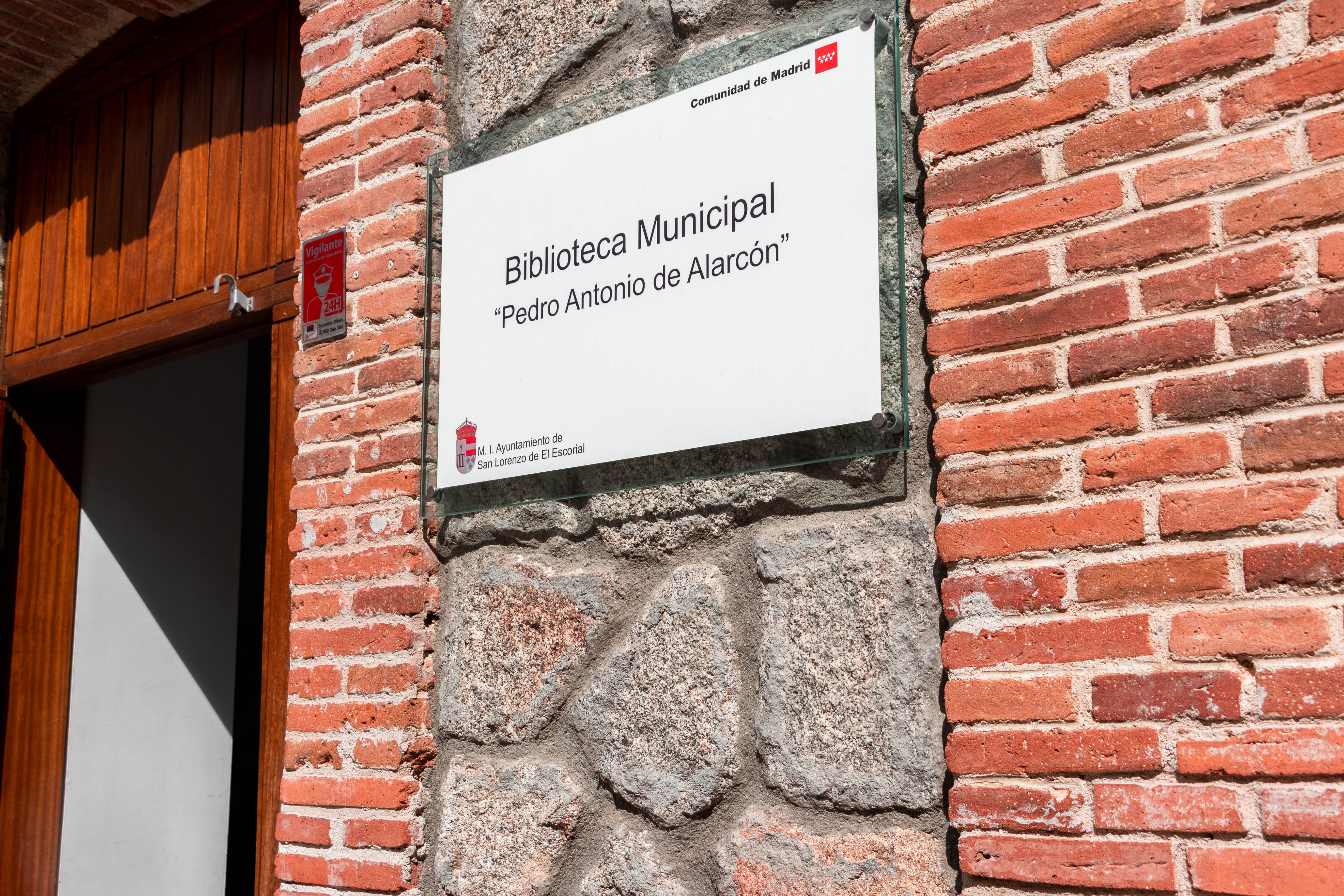 Biblioteca Municipal de San Lorenzo de El Escorial (4)