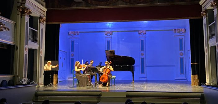 Trío Kogan Segundo premio del Concurso de Música de Cámara San Lorenzo de El Escorial Giuseppe Mancini