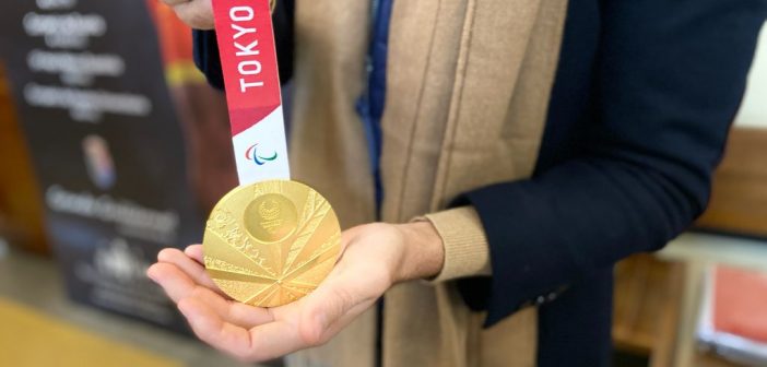 Mención de honor a Guillermo Rojo