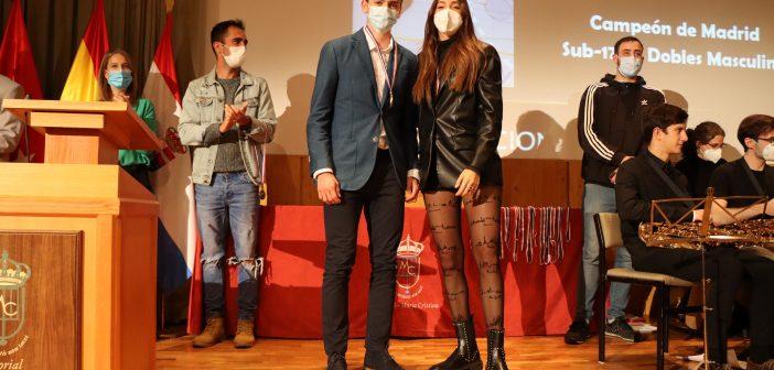 Lucía Rodríguez con Pablo de Corral, destacado en Bádminton.