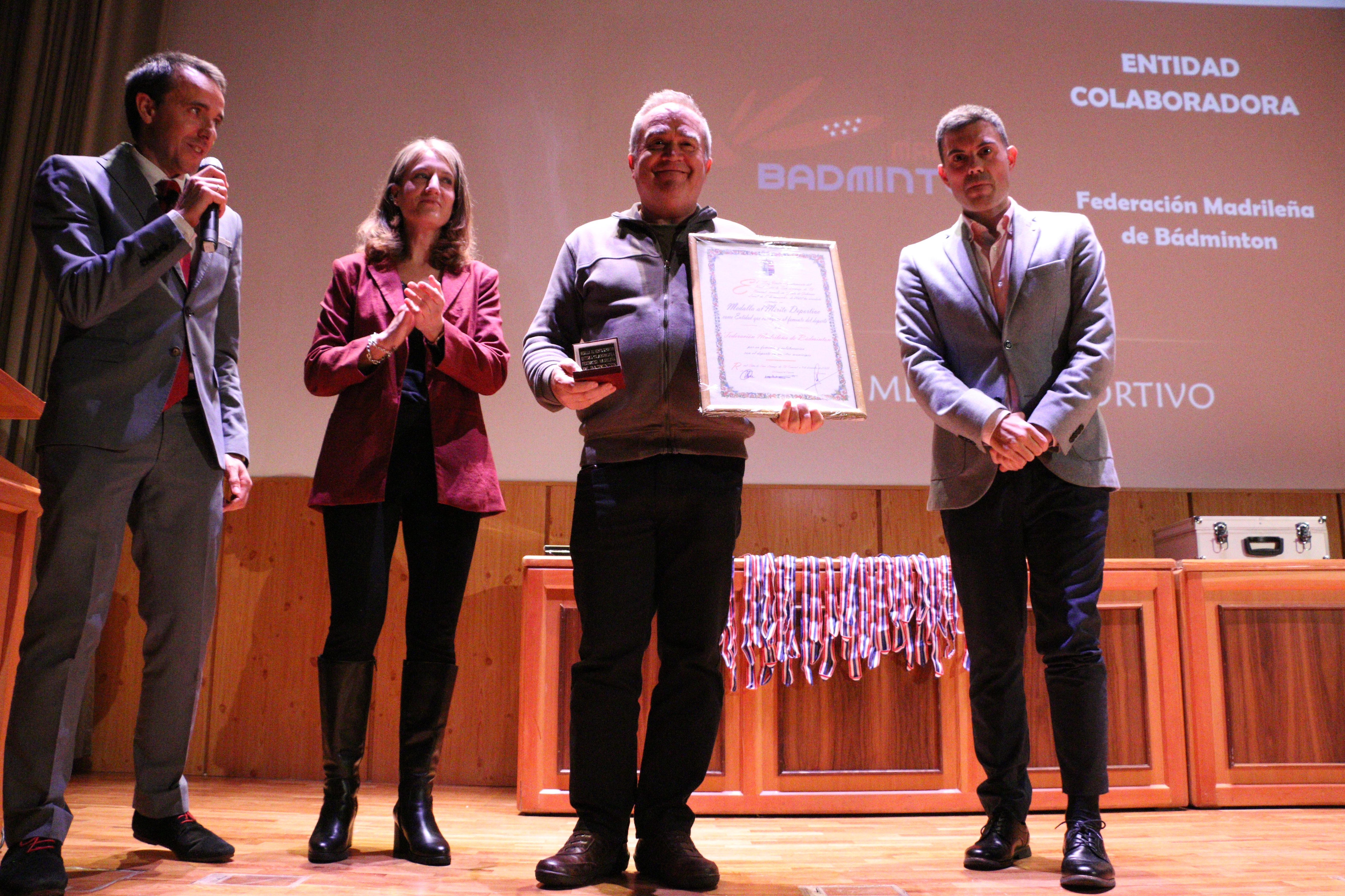 PREMIO A LA FEDERACIÓN DE BADMINTON