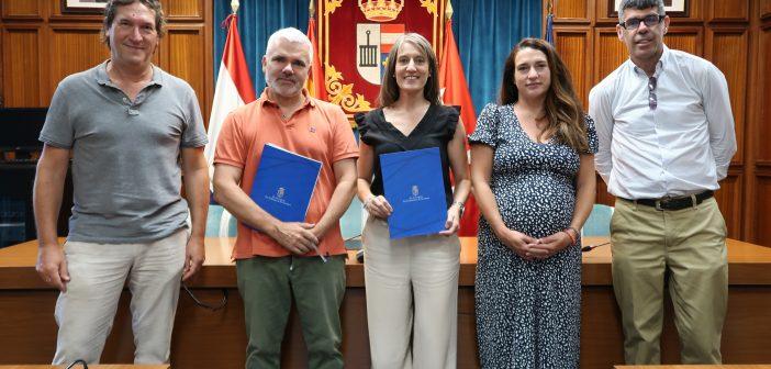Firma del convenio entre el ayuntamiento de San Lorenzo de El Escorial y SLEPYME