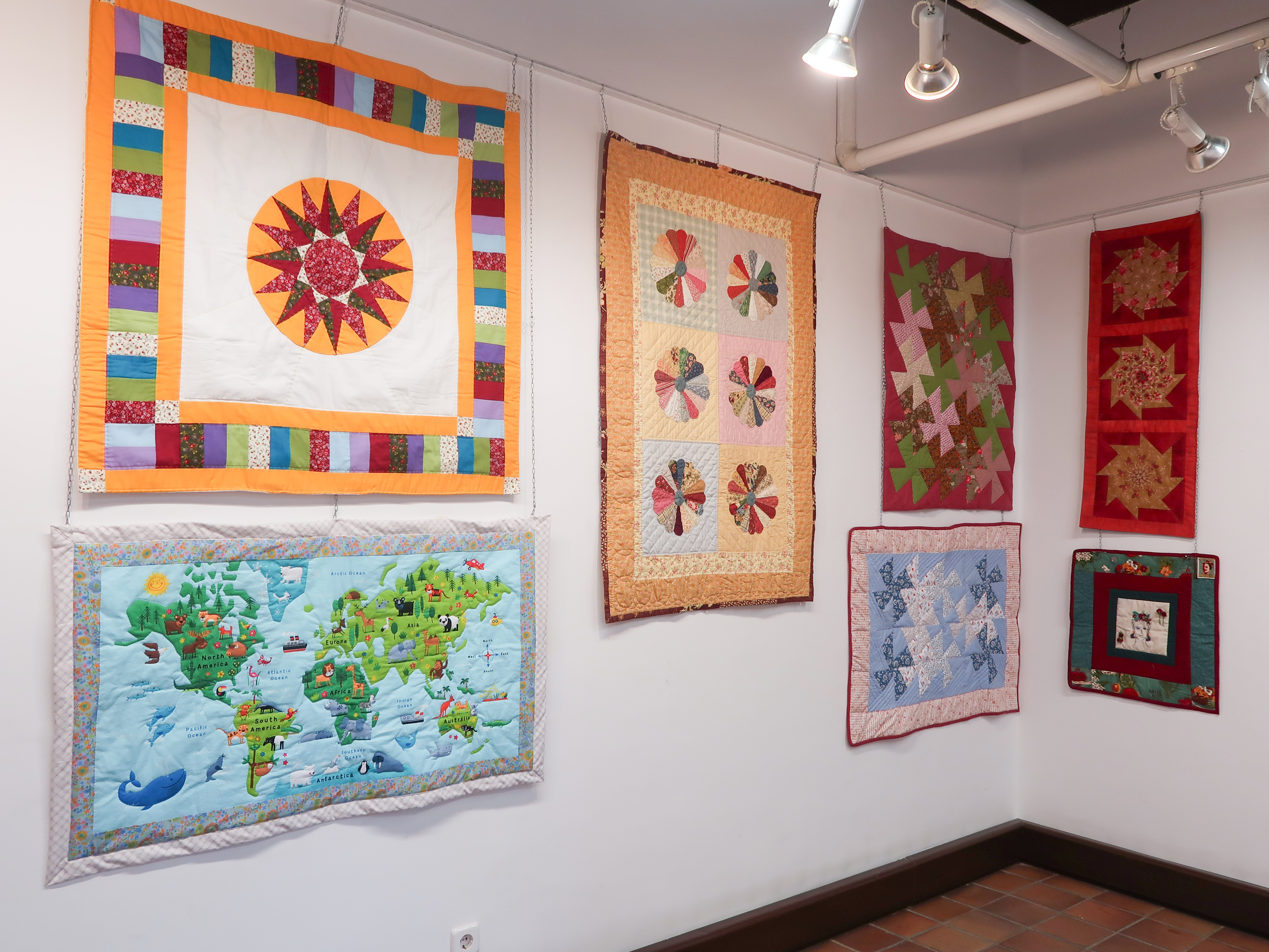 Exposición de patchwork en San Lorenzo de El Escorial
